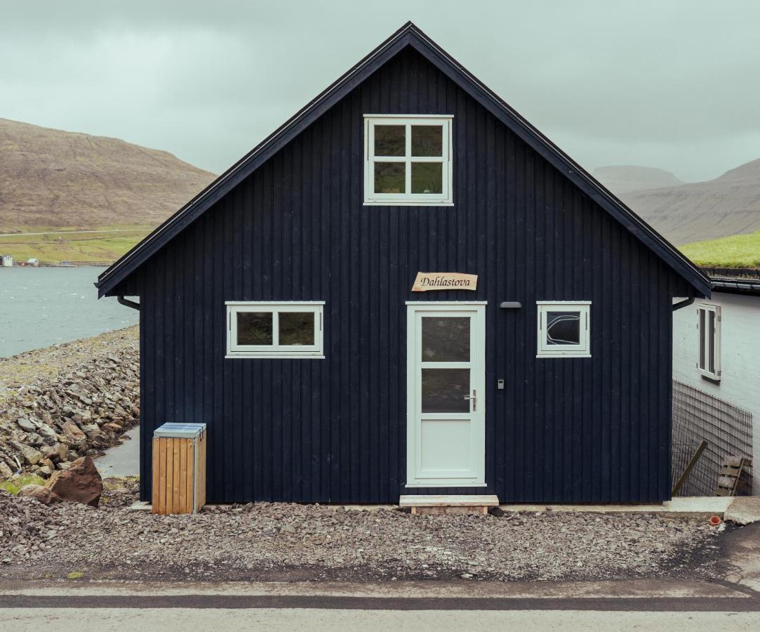 Dahlastova / Stunning Boathouse / Bay View / 3Br Hvalvik Exterior foto